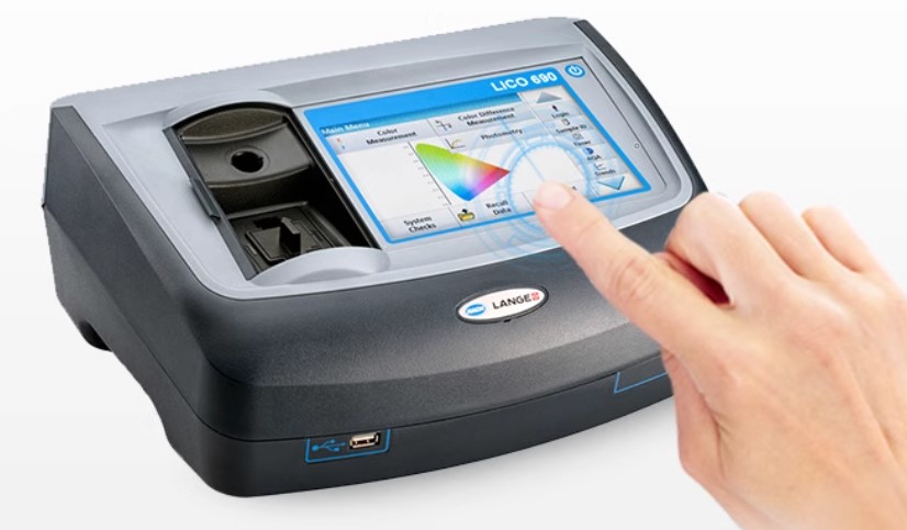 The application of colorimeter in the chemical industry